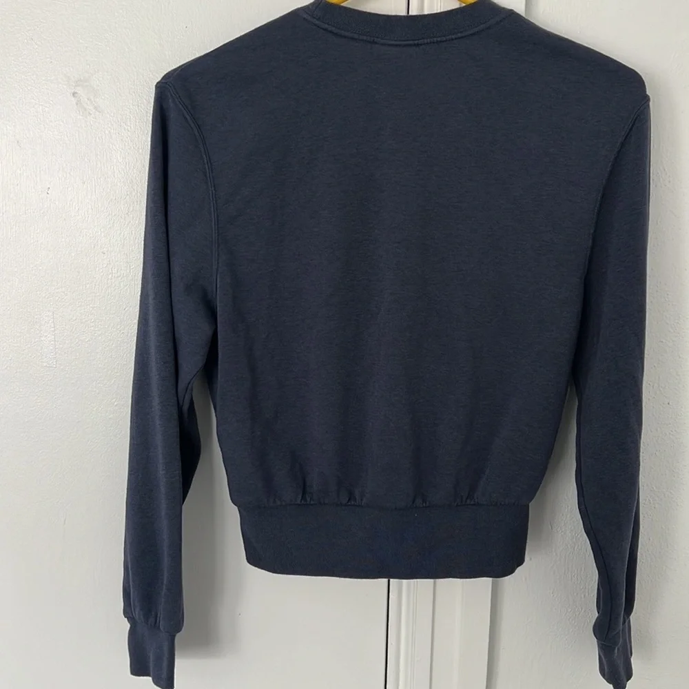 Nike | Sweat Shirt. Size XS - Picture 2 of 5